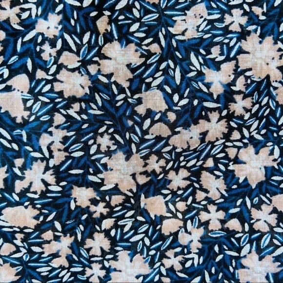 Robert Rodriguez Floral Cold Shoulder Blouse NWT - Picture 11 of 12